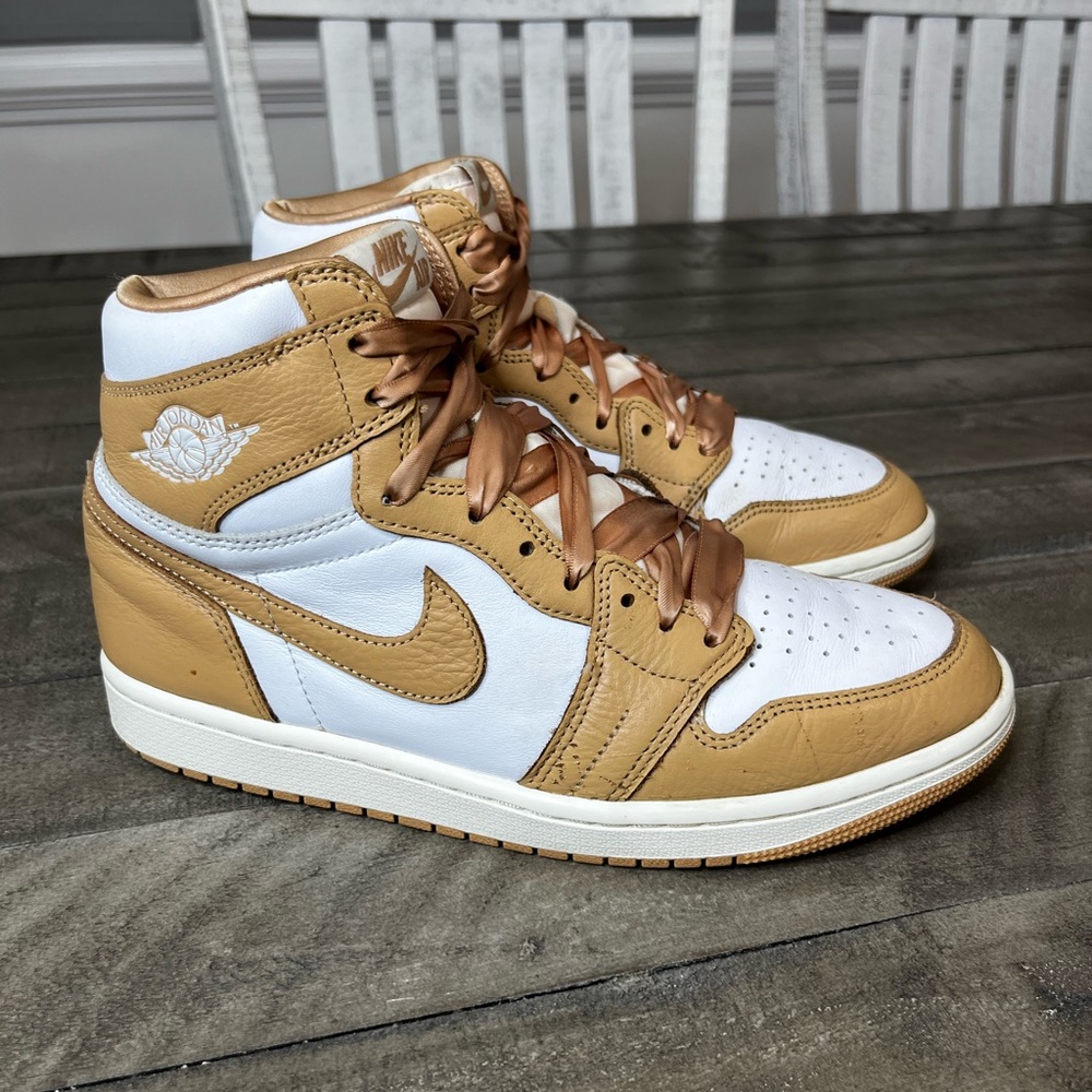 Nike Air Jordan 1 High Praline White Sail Sz 8.5 - Picture 1 of 5